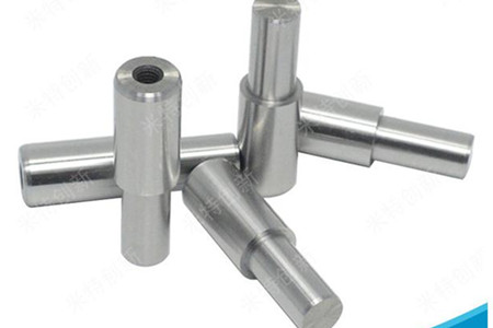 
橡膠擠出機銷釘排數與個數的設定